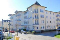 Ferienhaus - Ferienunterkunft in Seebad Ahlbeck (4 Personen)