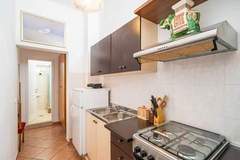 Ferienwohnung - Apartments Senjo - Studio Apartment with Balcony with Sea View (Apartman 4) - Ferienunterkunft in Cavtat (3 Personen)