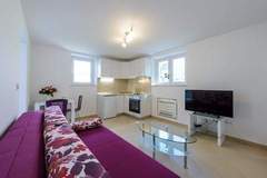 Ferienwohnung - Apartment Pavlina - One Bedroom Apartment with Terrace - Ferienunterkunft in Dubrovnik (3 Personen)