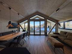 Ferienhaus - Ferienhaus 02_NTH052_18c_Sup Chalet mit Sauna und Hot Tub 2 E