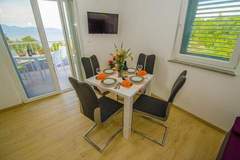 Ferienwohnung - Apartments Vesela - Comfort One Bedroom Apartment with Balcony and Sea View - Ferienunterkunft in Janjina (4 Personen)