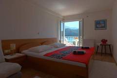 Ferienwohnung - Apartments & Room Eva Slano - Double Room with Balcony and Sea View (Kamara) - Ferienunterkunft in Slano (2 Personen)