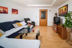 Ferienwohnung - Apartments Tomas - One Bedroom Apartment with Balcony(A4) - Ferienunterkunft in Omis (4 Personen)
