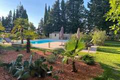 Ferienhaus - Saint-Cloud - Ferienunterkunft in Valréas (14 Personen)