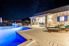 Ferienhaus, Exklusive Unterkunft - Villa Blue Sky - Three Bedroom Villa with Pool - Ferienunterkunft in Bol (6 Personen)