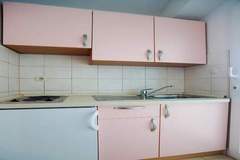 Ferienwohnung - Apartments Pezo - Premium Studio with Balcony and Sea View (Mira 1) - Ferienunterkunft in Baska Voda (2 Personen)