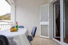 Ferienwohnung - Apartments Pezo - Superior Studio with Balcony and Sea View (Mira 5) - Ferienunterkunft in Baska Voda (2 Personen)