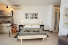 Ferienwohnung - Apartments & Room Vesna - Superior Studio Apartment with Sea View (Apartment 1) - Ferienunterkunft in Brela (4 Personen)