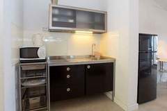 Ferienwohnung - Apartments & Room Vesna - Superior Studio Apartment with Terrace and Sea View (Apartment 4) - Ferienunterkunft in Brela (4 Personen)