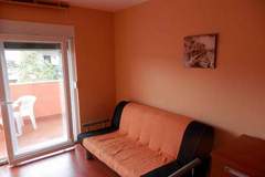 Ferienwohnung - Apartments St Rialto - Comfort One-Bedroom Apartment with Balcony (A3) - Ferienunterkunft in Jelsa (4 Personen)