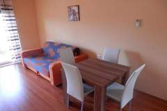 Ferienwohnung - Apartments St Rialto - Comfort One-Bedroom Apartment with Balcony and Sea View (A4) - Ferienunterkunft in Jelsa (4 Personen)