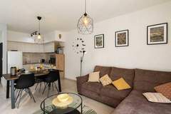 Ferienwohnung - Apartment Why Not - Two Bedroom Apartment with Balcony - Ferienunterkunft in Dubrovnik (4 Personen)