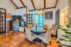Ferienwohnung - Three bedroom Apartment with terrace and sea view (Nera) - Ferienunterkunft in Postira (5 Personen)