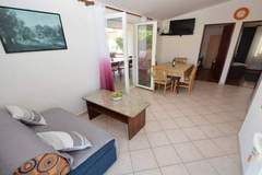 Ferienwohnung - Apartments Roksandić - Three Bedroom Apartment - Ferienunterkunft in Vir (6 Personen)