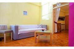 Ferienwohnung - Apartments Adriana - Studio Apartment A2+1 - Ferienunterkunft in Starigrad-Paklenica (3 Personen)