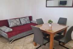 Ferienwohnung - Apartments Marija Sukošan - Classic One Bedroom Apartment (3) - Ferienunterkunft in Sukosan (4 Personen)