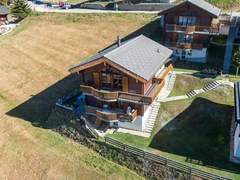 Ferienwohnung - Ferienwohnung Chalet Bergkristall 4-Bettwohnung, Dusche, WC 4-Bettwohnung, Dusche, WC