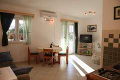 Ferienwohnung - Apartments Gabi - One Bedroom Apartment  with balcony and sea view(A4) - Ferienunterkunft in Srima (3 Personen)