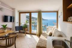 Ferienwohnung - One Bedroom apartment with Balcony and Sea View (A3) - Ferienunterkunft in Podgora (2 Personen)
