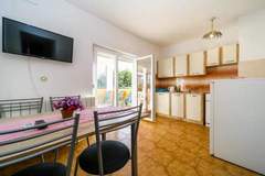 Ferienwohnung - Apartments Bozena - Two bedroom apartment 4+2 (Janik) - Ferienunterkunft in Krk (6 Personen)