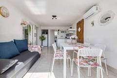 Ferienwohnung - Apartments Villa Mavi, Novalja - First Floor - Ferienunterkunft in Novalja (6 Personen)
