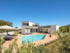 Ferienhaus - Ferienhaus Villa H2