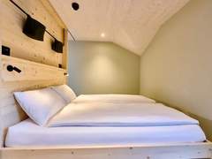 Ferienwohnung - Ferienwohnung Apart Hotel Adelboden am Dorfplatz Appartement/Fewo, Dusche, WC