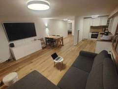 Ferienwohnung - Ferienwohnung Lenk Unique Appartement/Fewo, Dusche und Bad, WC, 2 Schlafräume 4-Bettwohnung