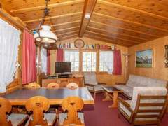 Ferienwohnung - Ferienwohnung Chalet Iris Appartement/Fewo, Dusche, WC, 2 Schlafräume 3-Zimmerwohnung