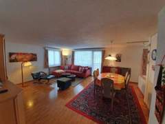 Ferienwohnung - Ferienwohnung Blüemlisalpblick Appartement/Fewo, Dusche und Badewanne, Balkon 6-Bett Wohnung
