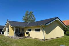 Ferienhaus - Holiday Vital Resort Ferienhaus 11 - Ferienunterkunft in Großenbrode (10 Personen)