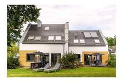 Ferienhaus - Ferienunterkunft in Zingst (4 Personen)