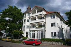 Ferienhaus - Ferienunterkunft in Binz (4 Personen)
