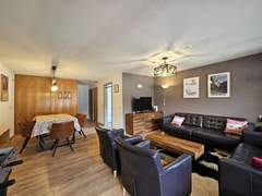 Ferienwohnung - Ferienwohnung Cresta 4 Appartement/Fewo Wohnung 4