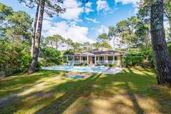 Ferienhaus, Exklusive Unterkunft - Eden Parc Golf Villa 6 personnes Piscine OTA - Ferienunterkunft in Lacanau Océan (6 Personen)