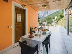 Ferienwohnung - Ferienwohnung Dimora Polle di Malbacco