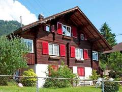 Ferienwohnung - Ferienwohnung Chalet Reichen Appartement/Fewo, Dusche, WC, 3 Schlafräume 4.5 Zimmerwohnung
