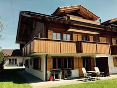 Ferienwohnung - Ferienwohnung Alpine Retreat Appartement/Fewo, Bad, WC, 2 Schlafräume 3.5-Zimmerwohnung