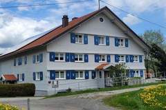 Ferienhaus - Ferienunterkunft in Oberstaufen (4 Personen)