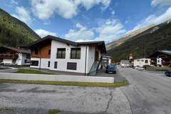 Ferienwohnung - Apart Monte Vista - Ferienunterkunft in Längenfeld (4 Personen)