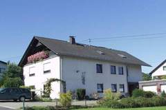 Ferienhaus - Ferienunterkunft in Ulmen (4 Personen)