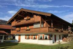 Ferienhaus - Ferienunterkunft in Reit im Winkl (4 Personen)