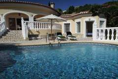 Ferienhaus - Ferienunterkunft in Denia (6 Personen)