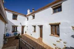 Ferienhaus - La Curiosa - Ferienunterkunft in Laroya (6 Personen)
