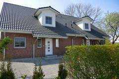 Ferienhaus - Ferienunterkunft in Zingst (6 Personen)