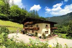 Ferienhaus - Ferienunterkunft in St. Martin bei Lofer (4 Personen)