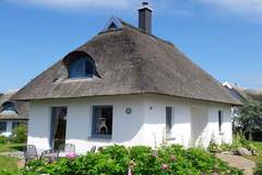 Ferienhaus - Ferienunterkunft in Glowe (4 Personen)