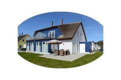 Ferienhaus - Ferienunterkunft in Breege (6 Personen)