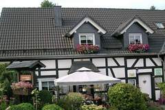 Ferienhaus - Ferienunterkunft in Olsberg-Elpe (8 Personen)