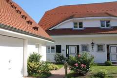 Ferienhaus - Ferienunterkunft in Prerow (8 Personen)
